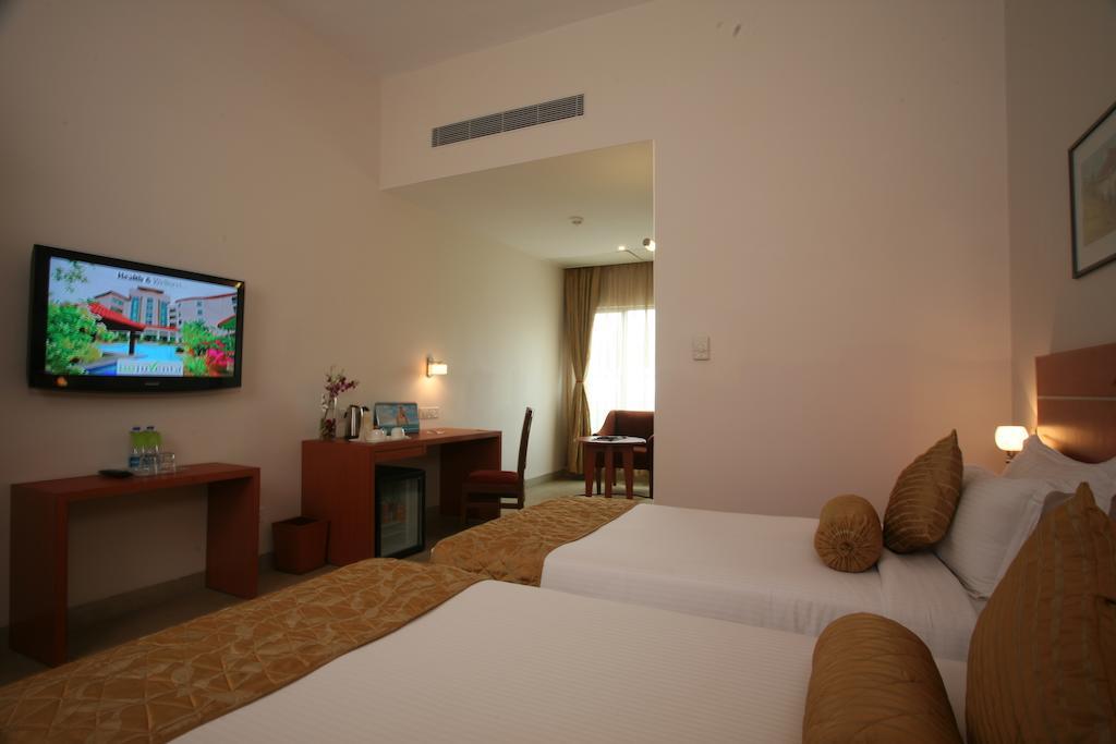 Leonia Holistic Destination Hotel Shamirpet Phòng bức ảnh