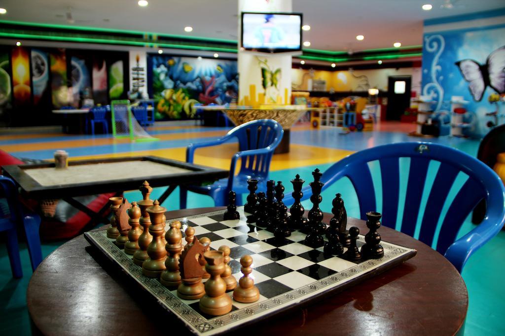 Leonia Holistic Destination Hotel Shamirpet Ngoại thất bức ảnh