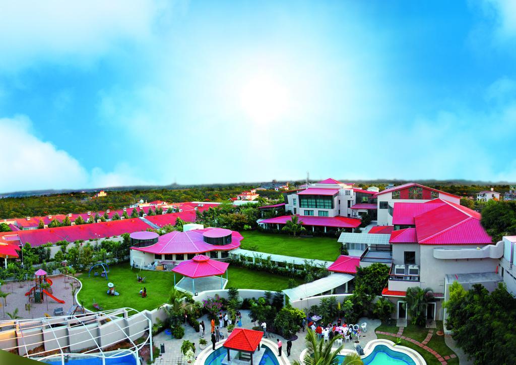Leonia Holistic Destination Hotel Shamirpet Ngoại thất bức ảnh